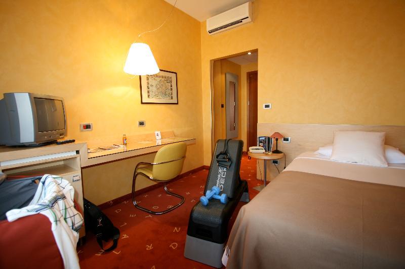 Hotel Alexandra تورينو المظهر الخارجي الصورة